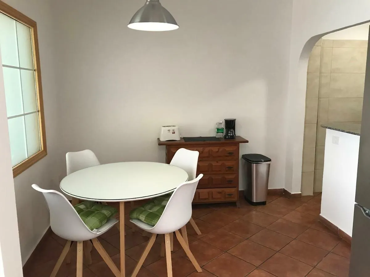 Apartamento amplio y tranquilo con vistas Los Realejos