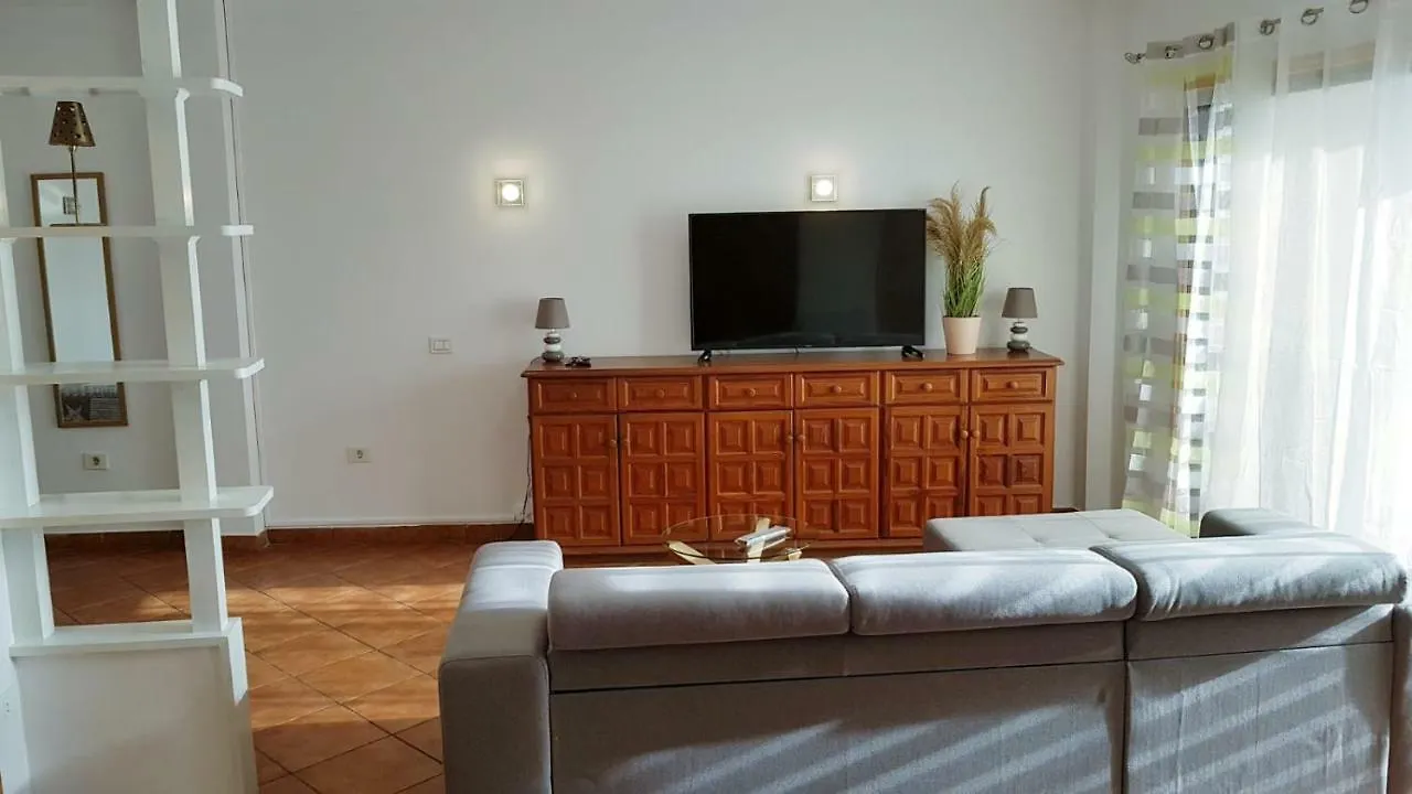 Apartamento amplio y tranquilo con vistas Los Realejos